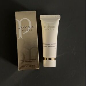 NEW Clé de Peau Beauté Softening Cleansing Foam mini